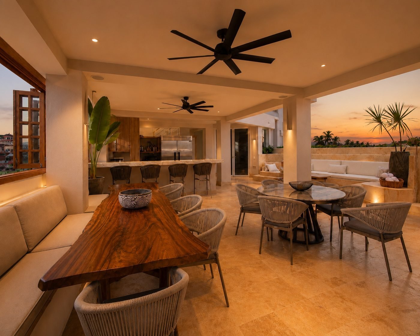 Espacio social y comedor en la azotea de Casa Maya Cartagena